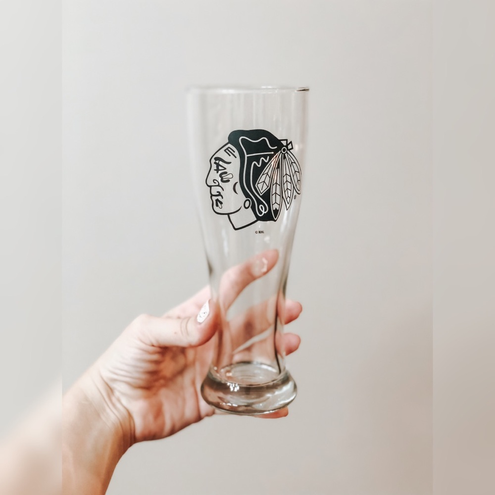 Chicago Blackhawks NHL Pub Beer Pint Glass